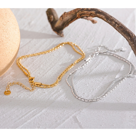 Pretty Double Layered Bracelet - Picture 5 of 5